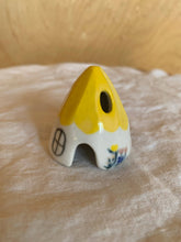 Load image into Gallery viewer, Mouse House Cone Incense Burner