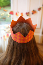 Load image into Gallery viewer, Celebration Crown Set