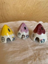 Load image into Gallery viewer, Mouse House Cone Incense Burner