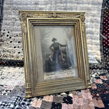 Load image into Gallery viewer, Tassel + Column Frame