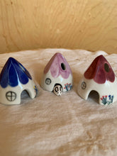 Load image into Gallery viewer, Mouse House Cone Incense Burner