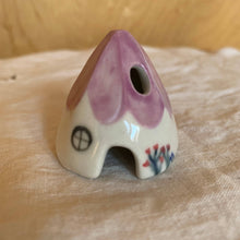 Load image into Gallery viewer, Mouse House Cone Incense Burner