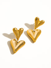 Load image into Gallery viewer, Gold Heart Earring
