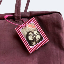 Load image into Gallery viewer, Photo Frame Keychain
