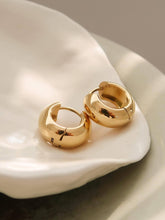 Load image into Gallery viewer, Blythe Classic Hoop Earring
