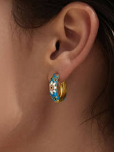 Load image into Gallery viewer, Isa Floral Hoop Earrings
