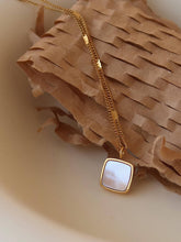 Load image into Gallery viewer, Felicity Shell Square Necklace
