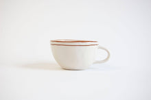 Load image into Gallery viewer, Melrose Cat Mug
