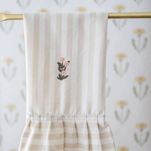 Load image into Gallery viewer, Frances Dish Towel
