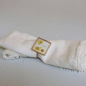 Queen Anne's Lace Floral Napkin Ring Set