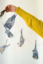 Load image into Gallery viewer, Halloween Bat Garland
