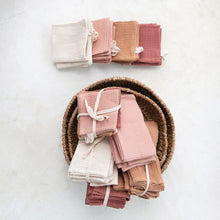 Load image into Gallery viewer, Pink Waffle Napkin Set
