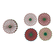 Load image into Gallery viewer, Beaded Flower Coaster Set
