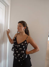 Load image into Gallery viewer, Jonie Studs
